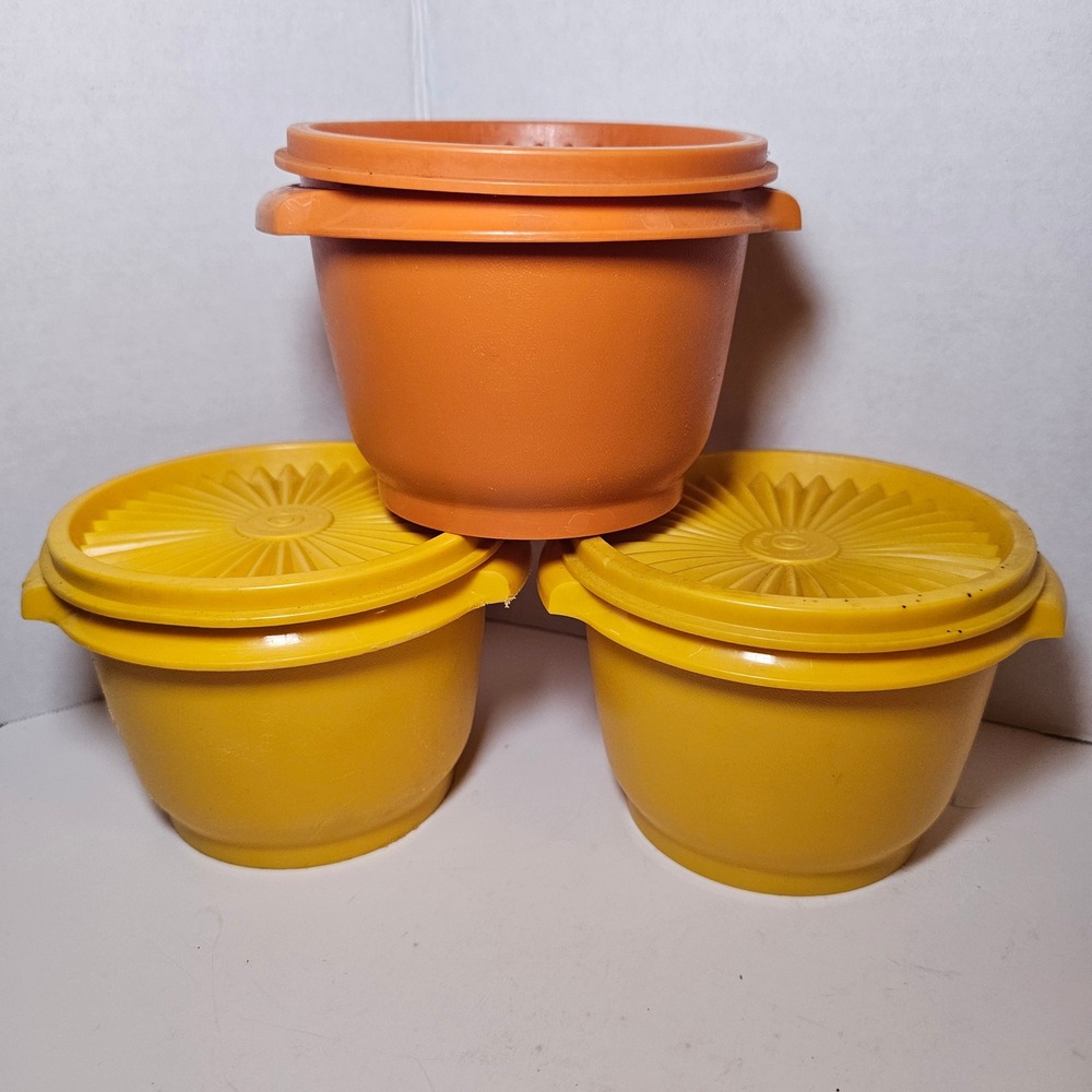 Vintage Tupperware Servalier Bowls Set of 3 Yellow Orange‎ Sunburst Lids 886 812